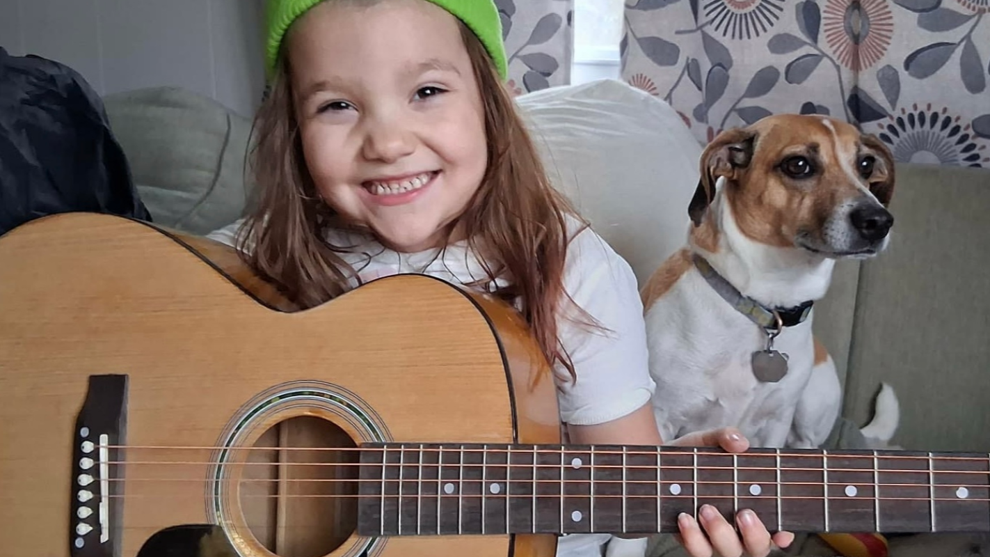 Support Estelle's fight vs Leukemia