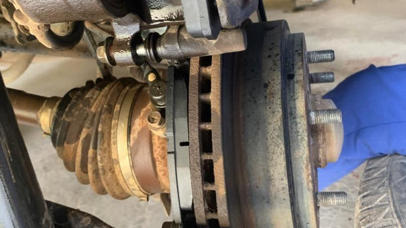 Help Rasmine Fix Her Work Van and Save Her Trade