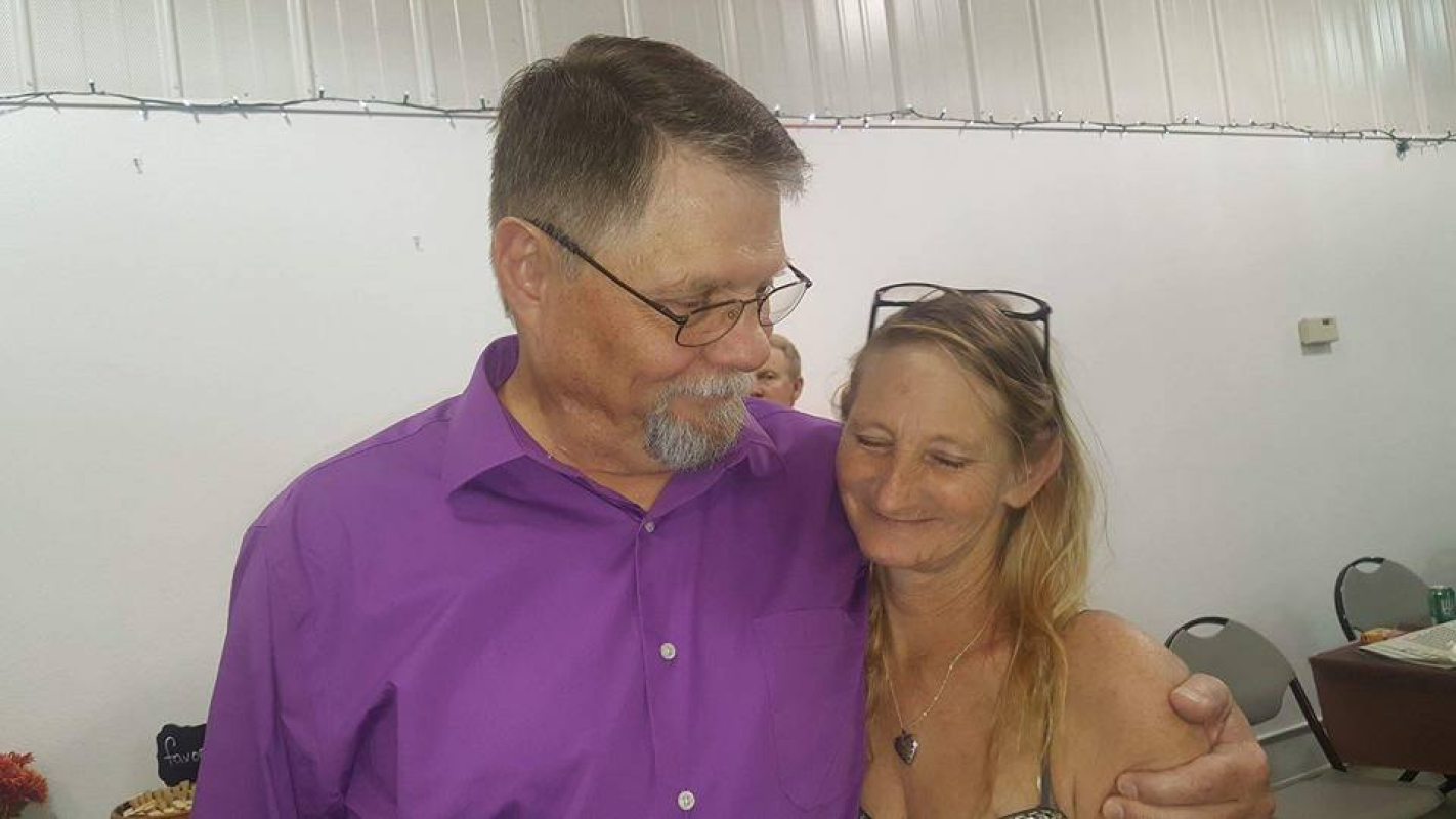 45 Years Married, a Lifetime of Love: Please help Mom