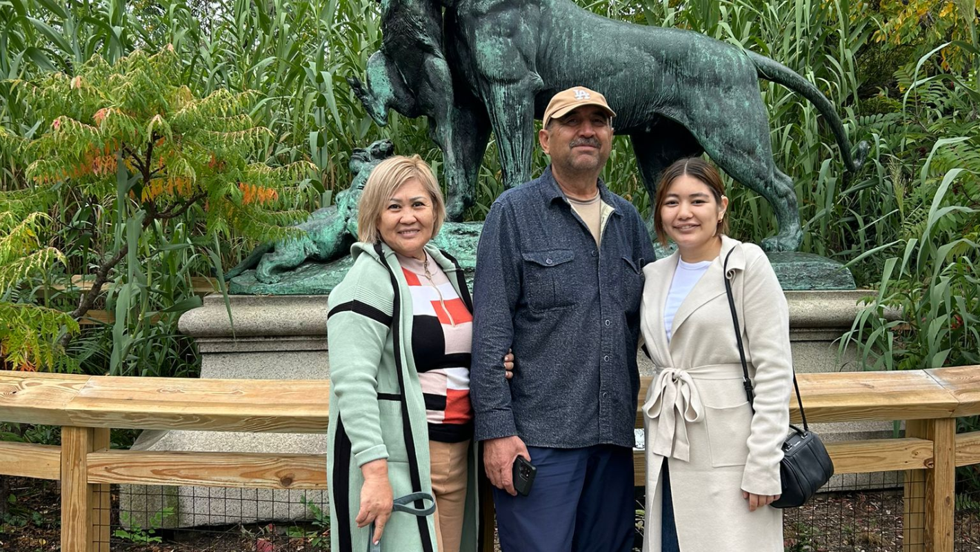 Help Family from ICE detention