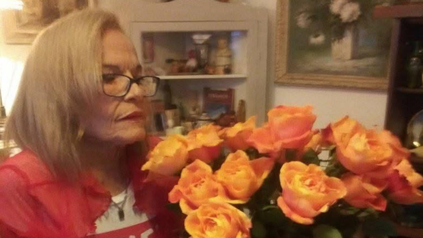 BURIAL FUNDRAISER | Mom