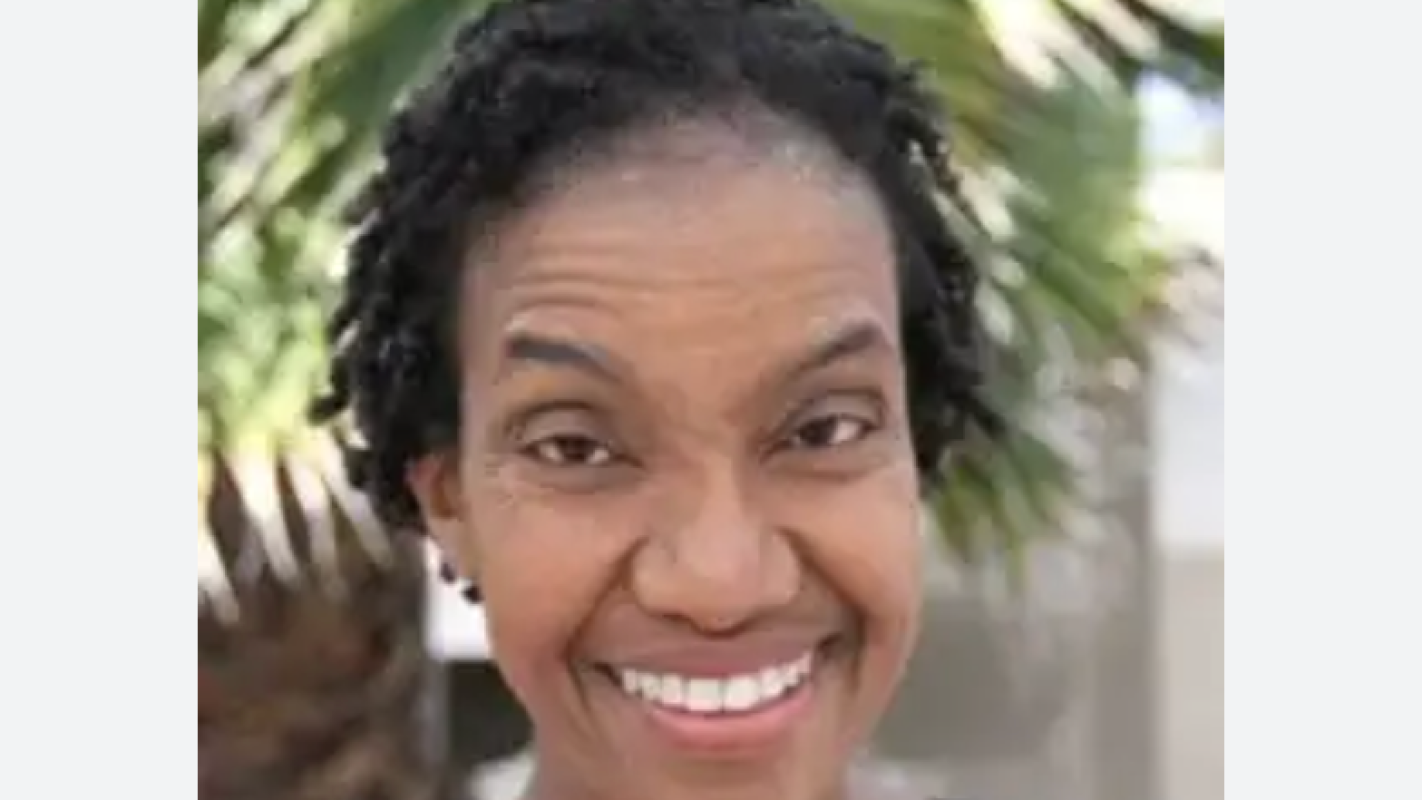 Get Diana a new phone