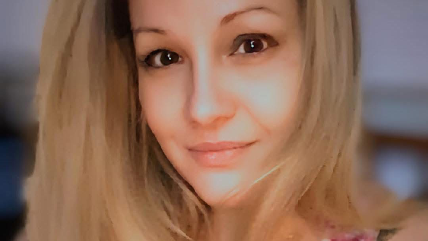 Help a dear friend and mother leave domestic abuse