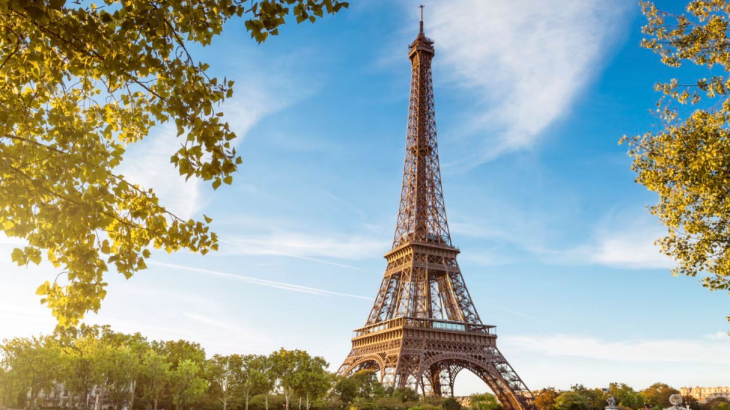 Laila’s Trip: Paris to Pyrenees