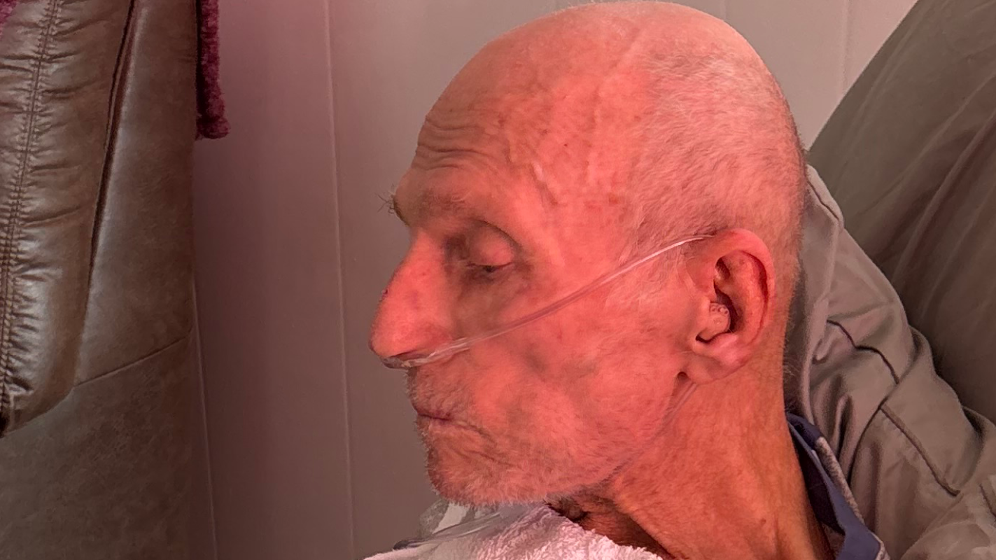 get a 92 year old retired vet home