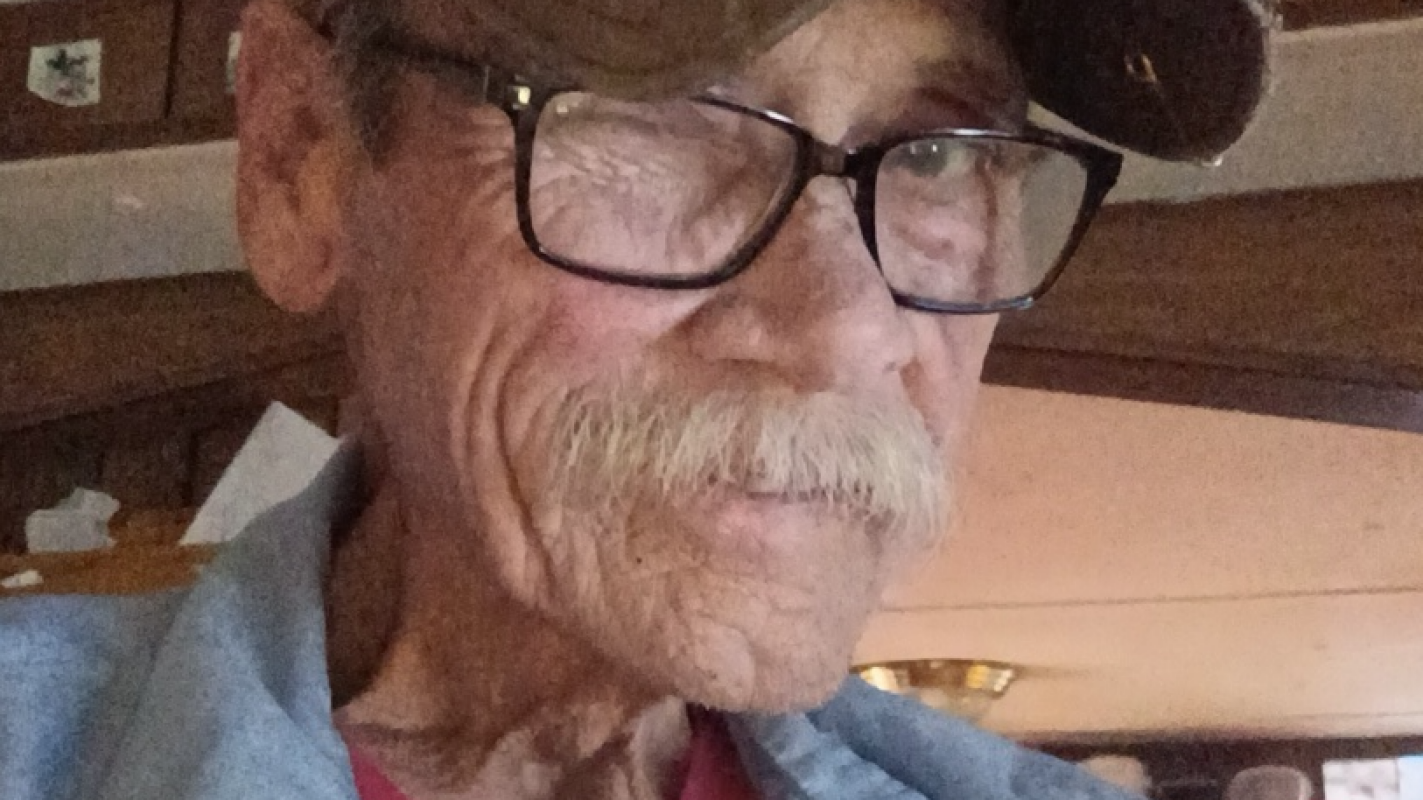 Old veteran need help