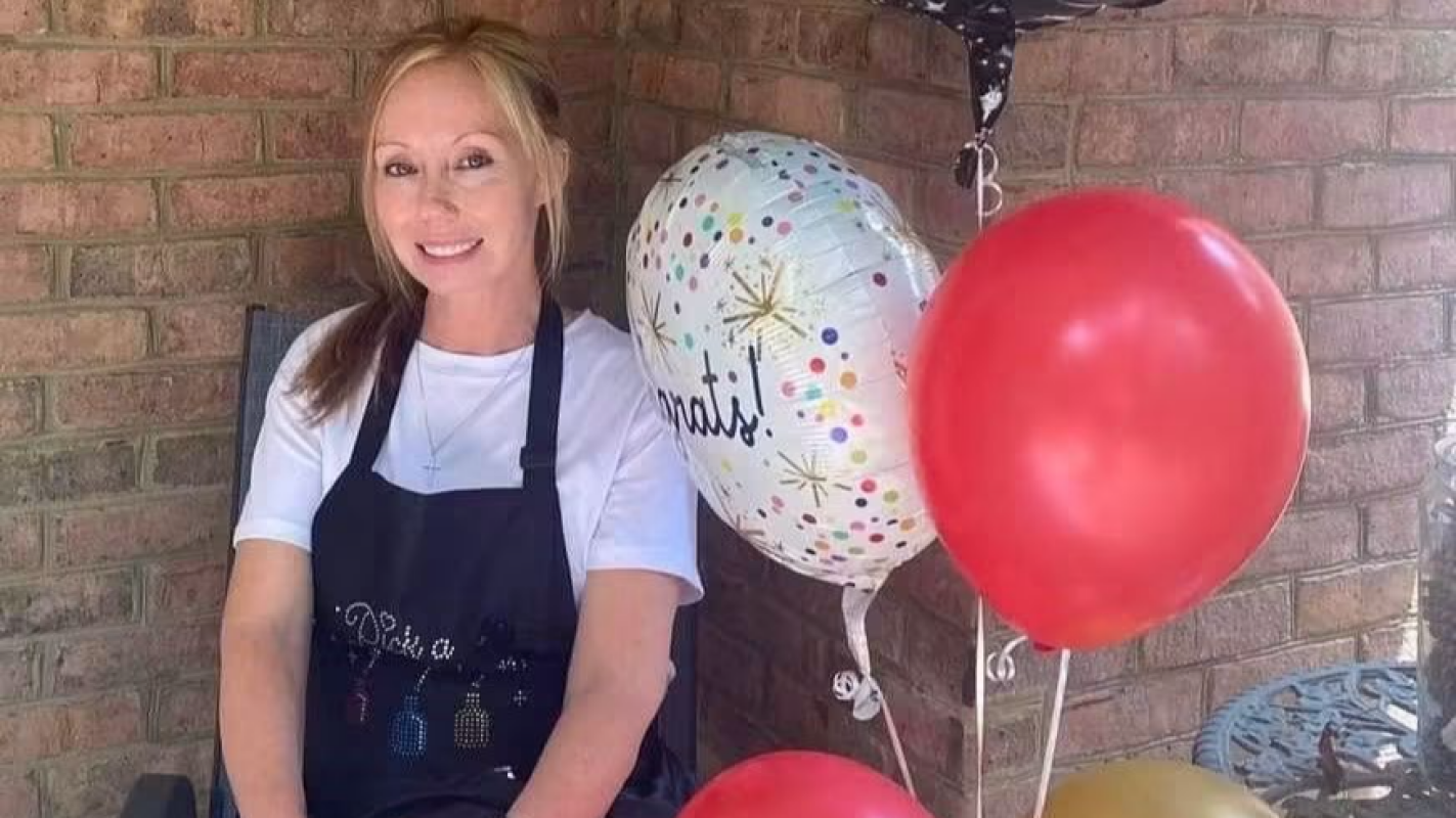 Help Tracey get a second chance