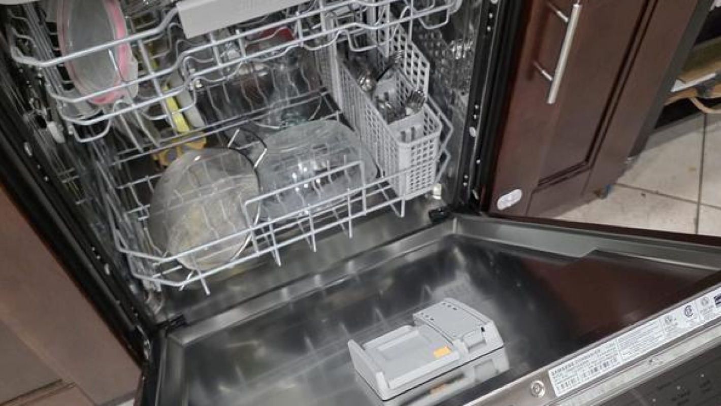 Dishwashing Helper