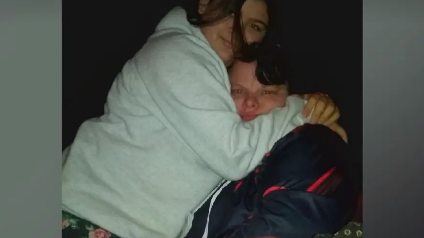 Help Melanie and family find a safe home in Delaware!