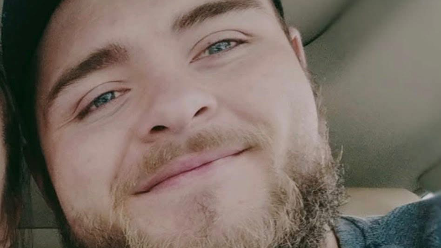 Lay Aaron Pierson to rest