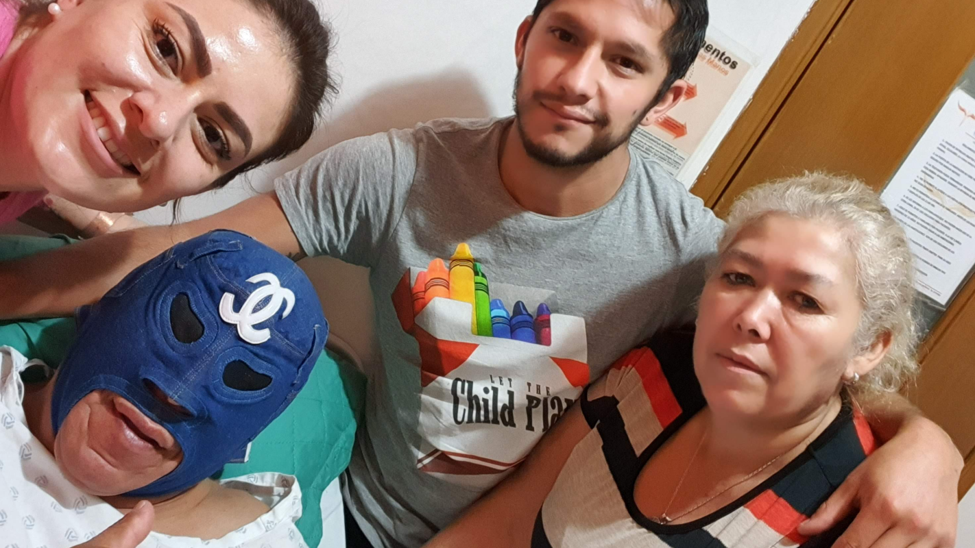 Apoyar a mi papá para gastos urgentes de alquiler y de salud