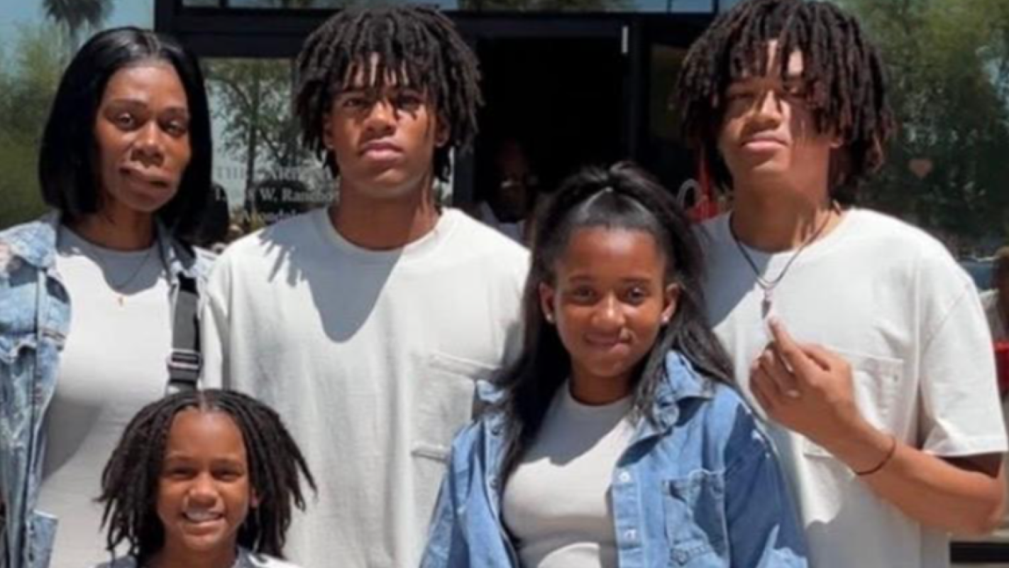 Raising money for starring head