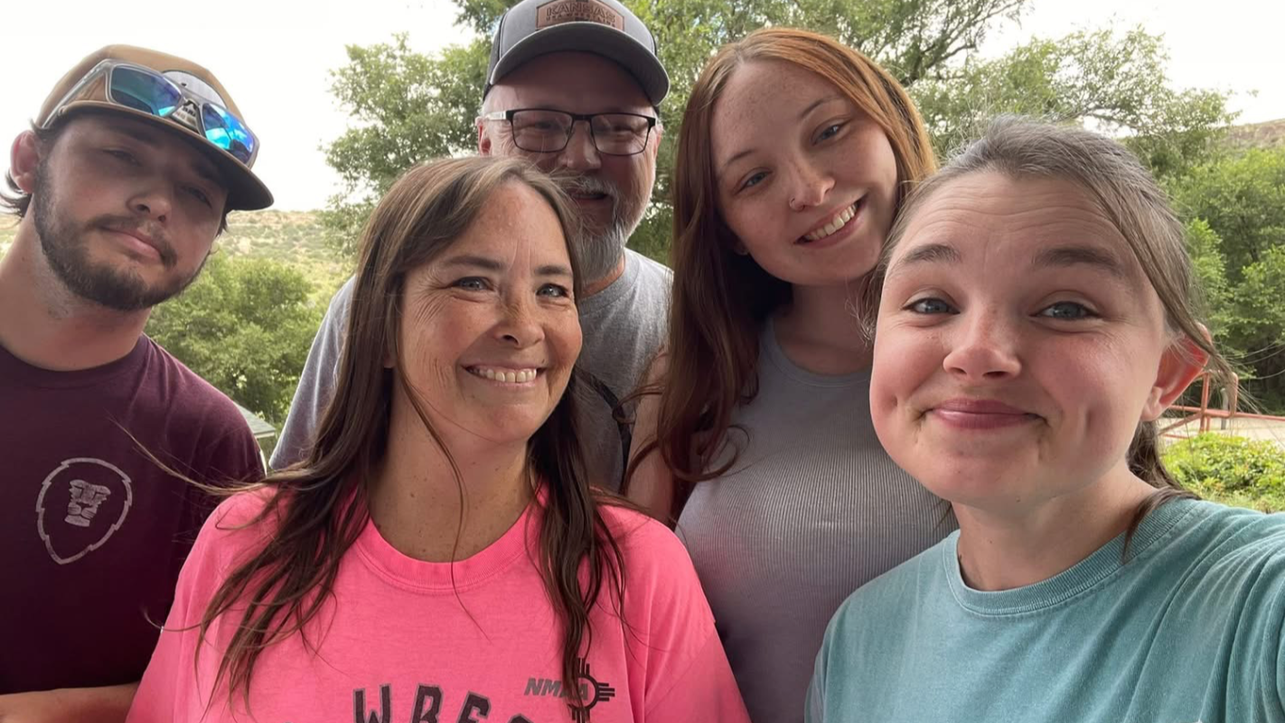 support the family of cory minton