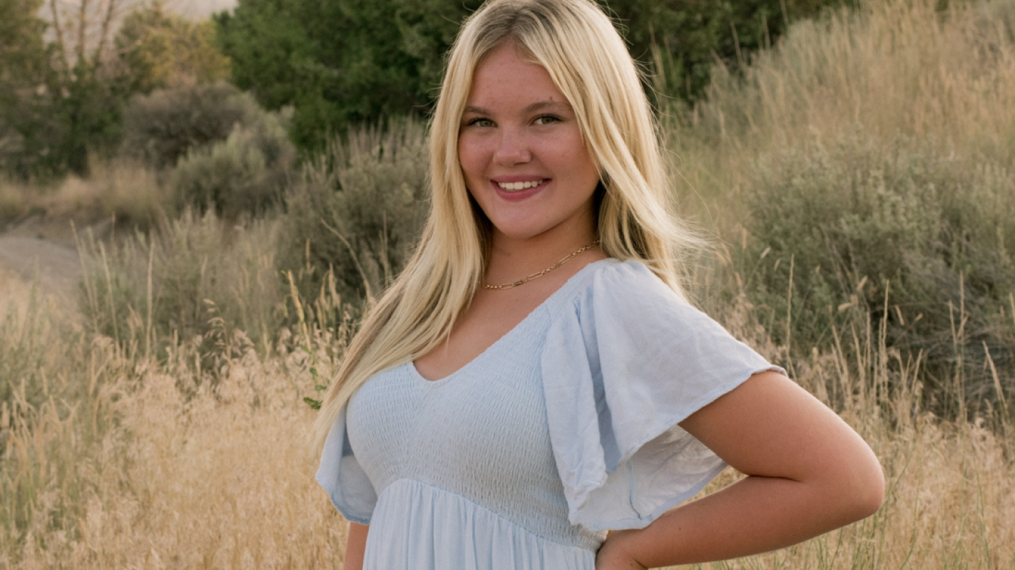 Izabella Miss Utah Teen Bluffdale