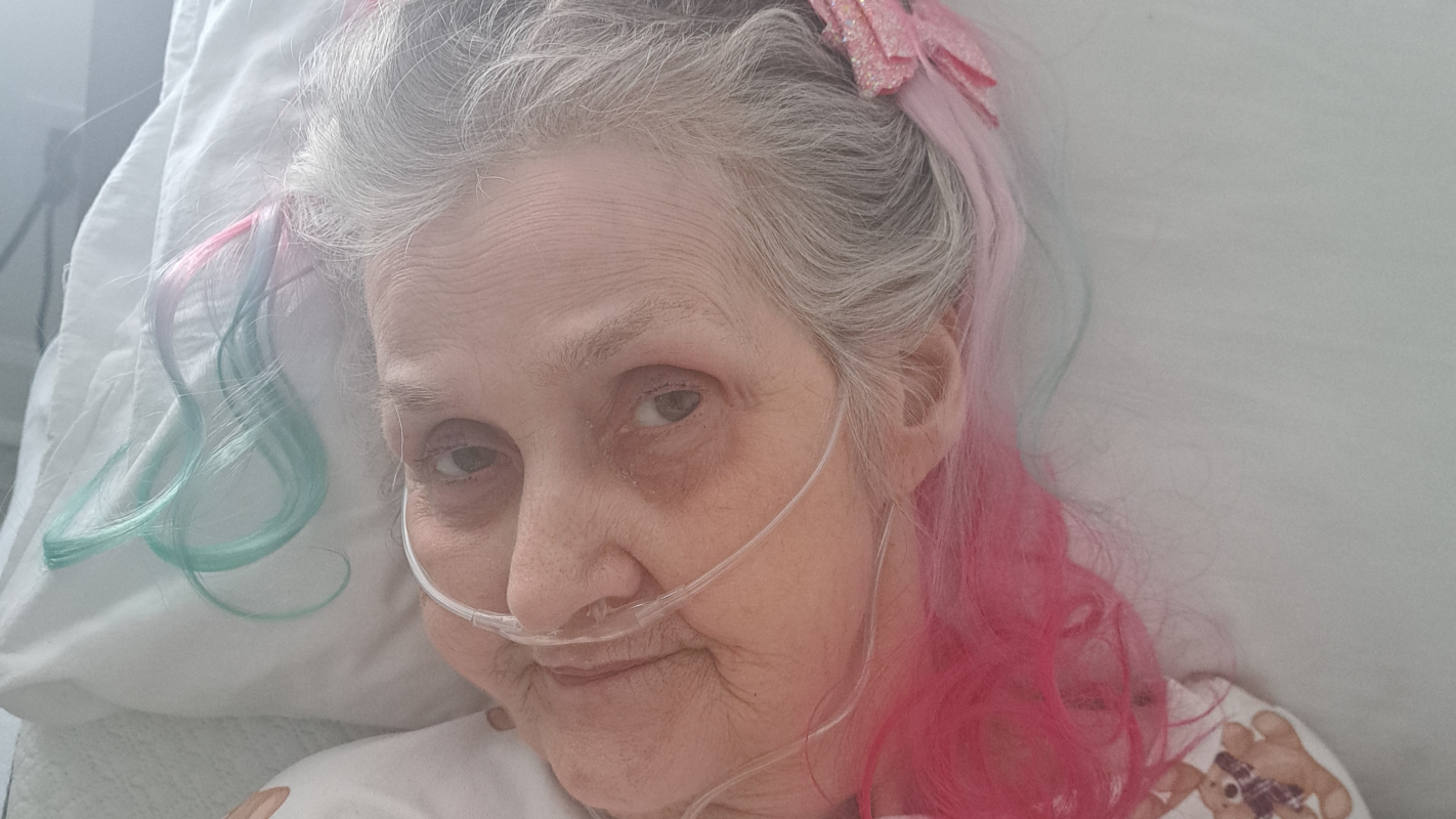 Please help Get Momma to her son's funeral