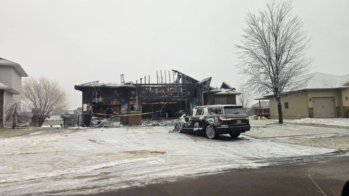 Help Brady & Kimberli Rebuild After House Fire