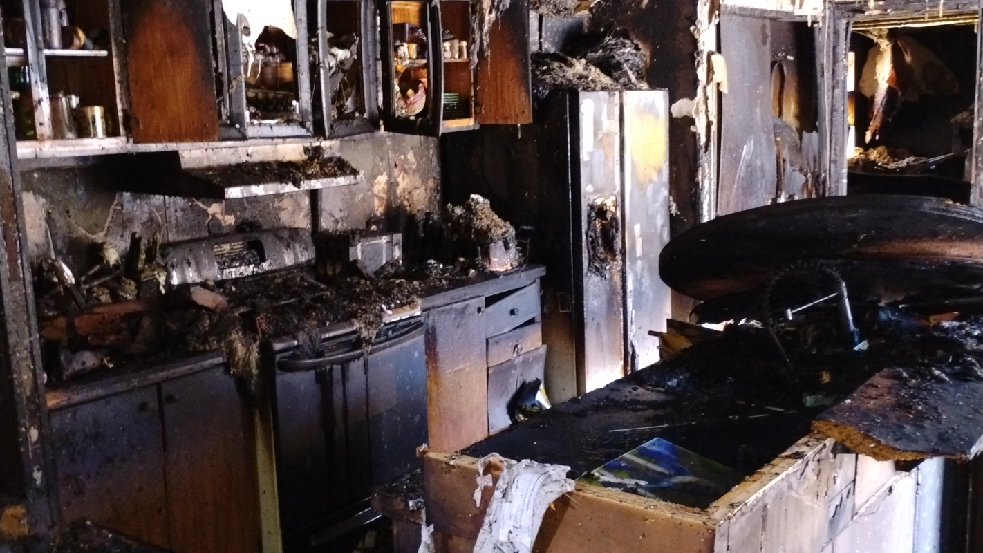 Family of 6 lost home from fire and health diagnosis