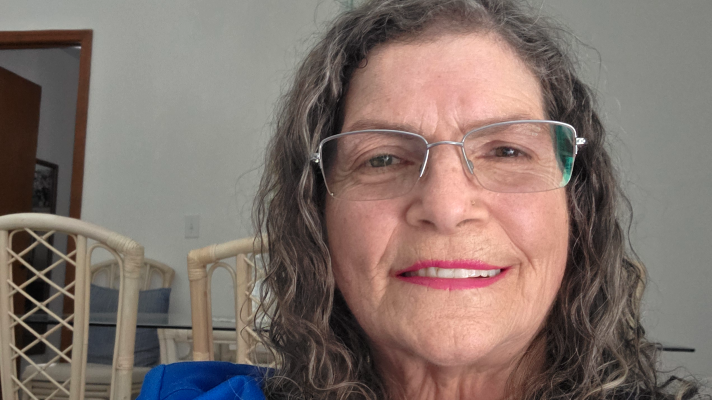 Save daughter and grandchildren home