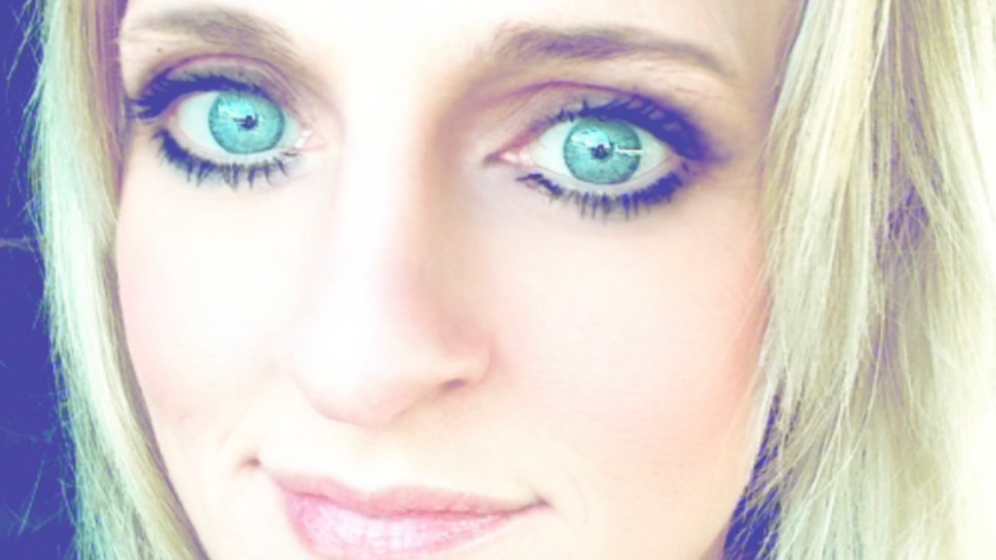 Help a Mother Heal: Support her Recovery Journey”